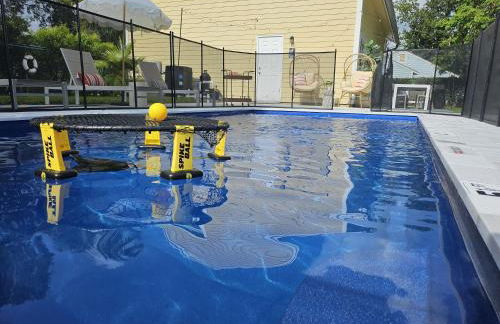 Saltwater Pool Minutes2Beaches BBQ Patio Playroom - Photo 47