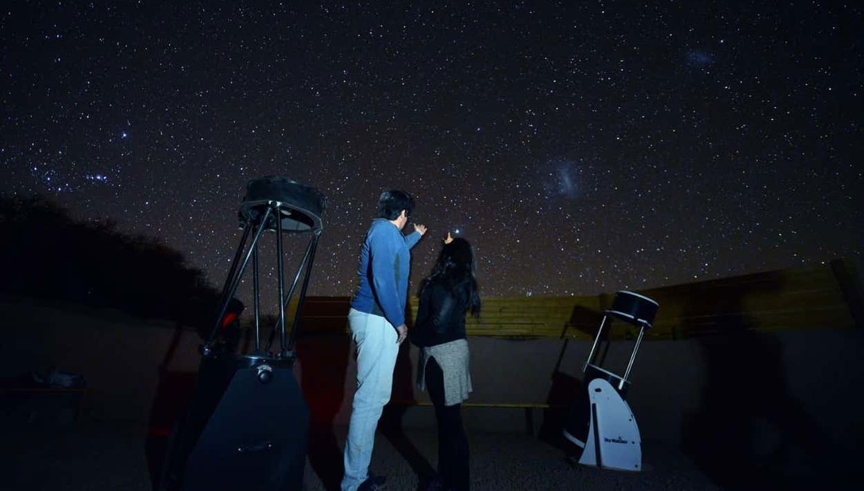 Observation d'étoiles dans le désert d'Atacama - Photo 1