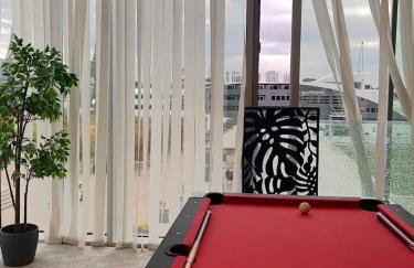 Luxury Open plan Penthouse in the heart of Excel, London with Private Pool table - Foto 6