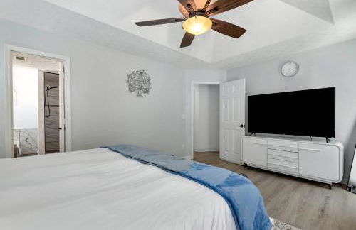 Spacious 5BR Family Retreat Near Mall of GA Sleeps 13 - Foto 18