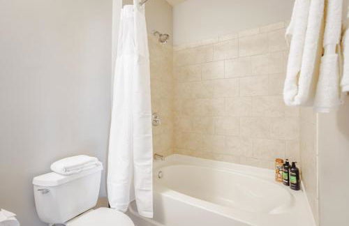 CozySuites - Current at the Banks - Foto 36