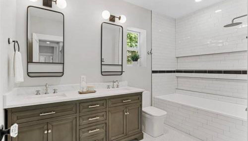 NEW REMODEL Denver Luxury Home with Private HOT TUB - Foto 5