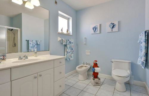 Waterfront Nettles Island Beach House Pool Access - Photo 13