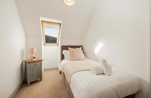 Stunning Sea Views - 3BD & Free Parking - Foto 12