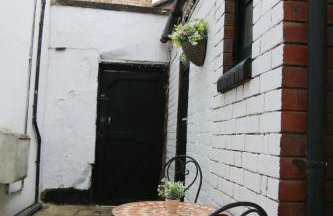 Britannia Lodge - Photo 18