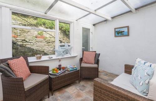 Jurassic Cottage - Photo 4