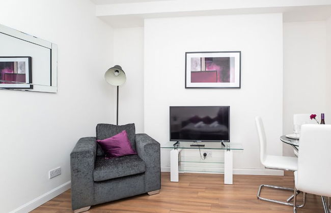 One Bedroom Apartment by Klass Living Serviced Accommodation Bellshill - Cosy Apartment with WIFI and Parking - Foto 15