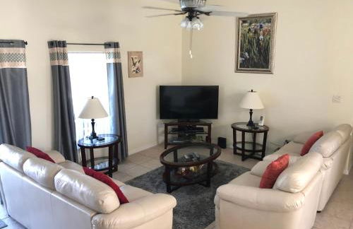 Robin's Nest - Photo 13