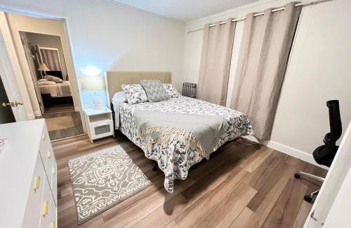 Modern 2BR Home 10 min Boston Near Assembly Row - Foto 14