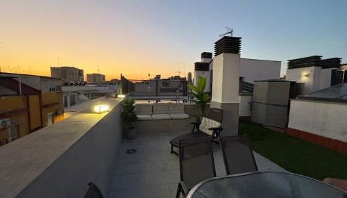 ATICO TRIANA CON PISCINA PRIVADA - Foto 3