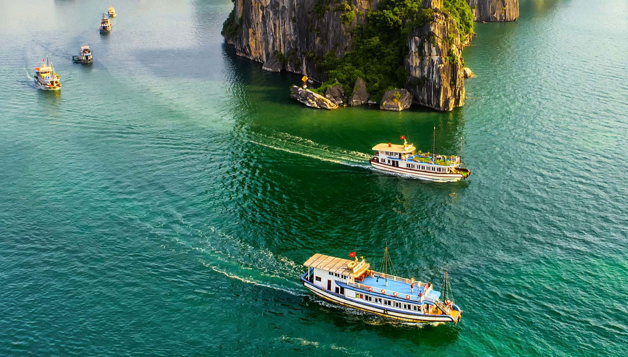 Crucero de 2 días por la bahía de Ha Long