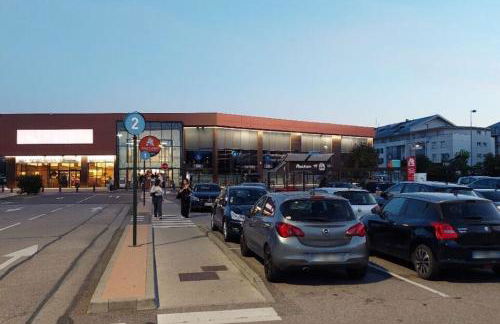 L'Atelier Lobau Nancy - Studio Élégant en Centre-Ville - Foto 9