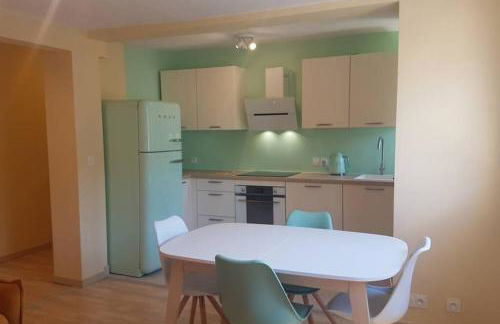 ''Palais du Lac'', SMEG VERT d'eau - Foto 1