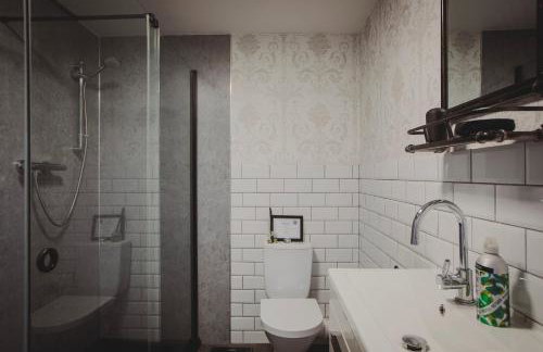 1 Bed Rural Escape between Coast & Mountains at Mud & Wool - Foto 3