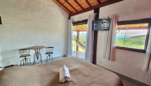 Chalés Vila Real - Tranquilidade na Serra de Carrancas - Piscina com uma vista espetacular do Pôr do Sol - Foto 2, Quarto