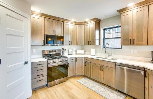 Hot Tub and Fire Pit Suttons Bay Home Near Wineries - Foto 9