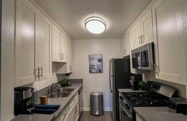 Exceptional 2 BR in Heart of Hollywood 201 - Foto 13