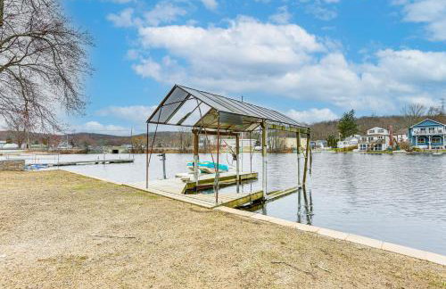 Waterfront Lake Hopatcong Home with Boat Dock! - Foto 2
