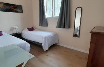 Haut de villa calme, 2 chambres et vue dégagée - proche calanques - Foto 5