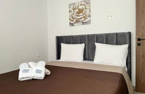 Irene Villa with Hot Tub, by Estia - Foto 8