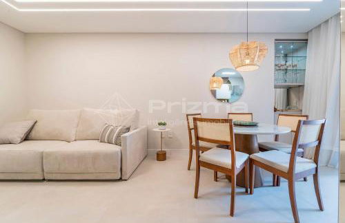 306 Bl 03 - WaldGarten Bombinhas - 50 m do Mar e Frente Avenida - Condomínio de Alto Padrão - Piscina - Academia - Salão de jogos - Foto 5