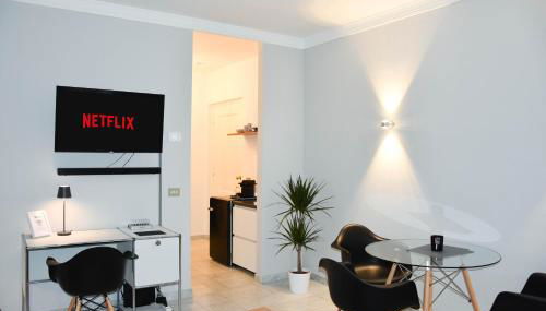 Beautiful apartment on the lake, pool & parking - Nr 124 - Photo 5