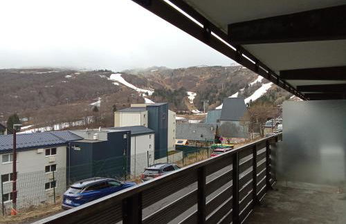 Appartement plein cœur Super-Besse - Photo 8