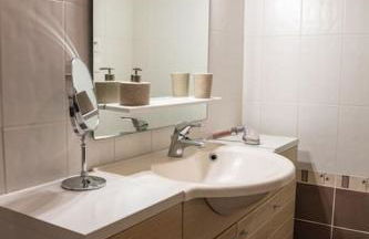 Maison de Ville restylée avec jardin, proche gare - Foto 10