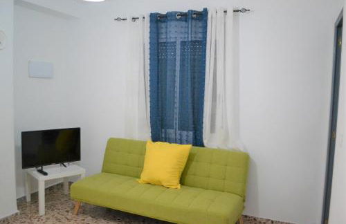 Impressive 1 bed Apartment with a stunning bathroom and Terrace CB4EV - Photo 8