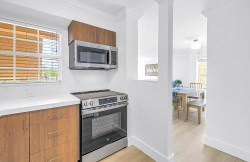 The Village Breeze II - White-sand, Pool, Beaches, Daiquiris, Seafood! - Foto 21