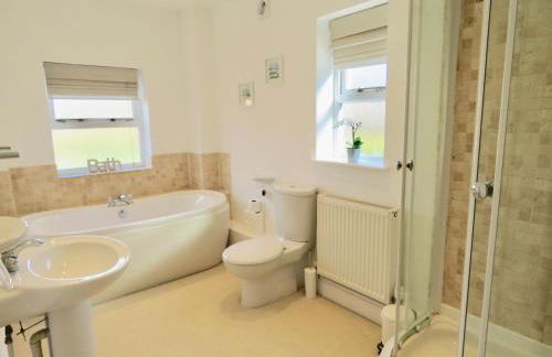 Lyndale House - Exclusive use, self catering, fpventures Stroud - Foto 23