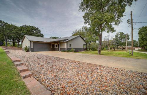 Cozy Checotah Retreat with Deck Near Eufaula Lake - Foto 29