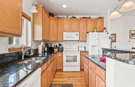 New Listing - Doc's Place - Beautiful Hot Tub Views - Foto 6