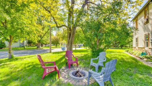 Dog-Friendly Watertown Vacation Rental with Deck - Foto 3