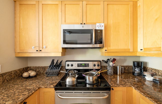 La Jolla UTC 42 - Photo 11