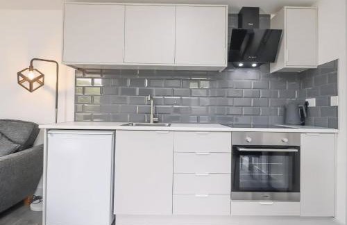 The View - Peaceful Duplex Apartment with Views, Parking & Wifi - Foto 14