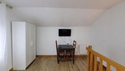 Duplex apartment 700 m from Compiègne train station - Foto 3