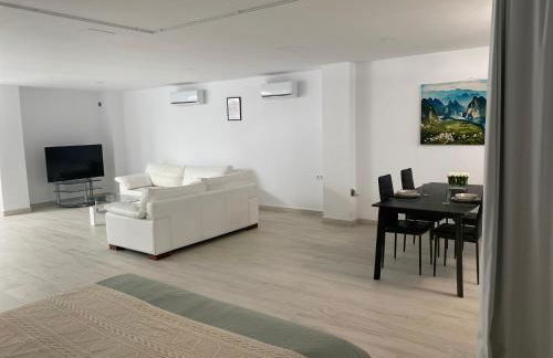 New - MiJa basement Loft Apartment steps from Beach - perfect for Sun and Sport Seekers - Foto 13