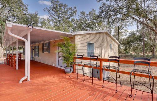 Valrico Retreat with Fire Pit about 18 Mi to Tampa! - Foto 3