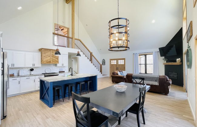 Amazing Lake House With Beach Access 4 Bedroom Home by RedAwning - Foto 37