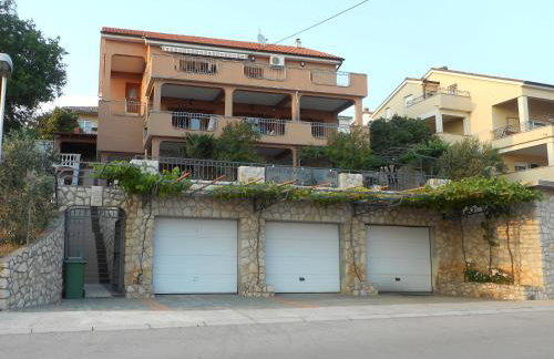 Apartments Klara - Photo 10