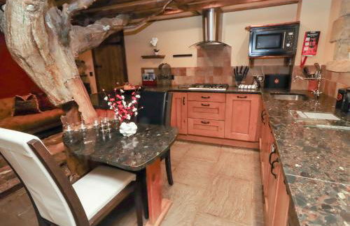 The Medieval Romantic - Foto 8