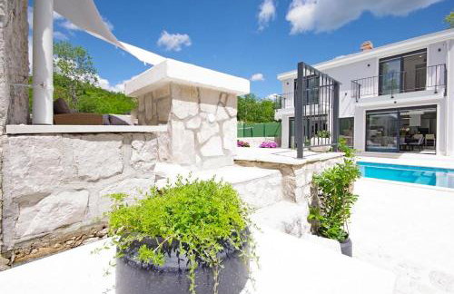 Villa Sokol with tennis court, heating pool, gym and sauna - Foto 8