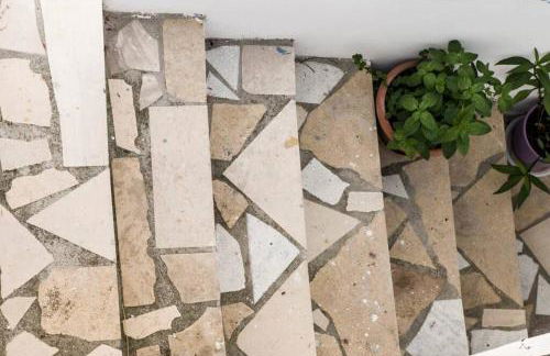 Johnny's Apartment - Photo 38