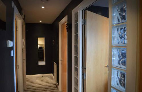 Luxury boutique apartment, free parking & gym - Foto 5