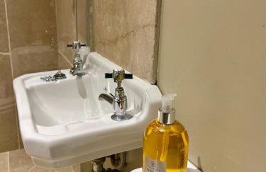 Hill House - 2 Bed Guest Suite by Maison Pro - Foto 24