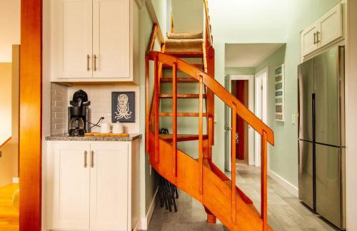 Bristol, RI The Ship of Dreams-Historical District - Foto 36