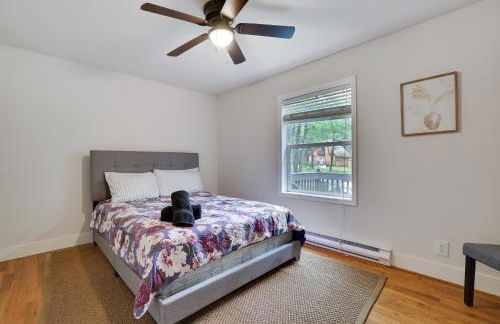 Hot Tub & Theater Haven-Lake and Ski Retreat - Foto 38