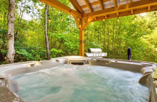 Painted Skies Upscale Getaway By Lake Burton! - Photo 37