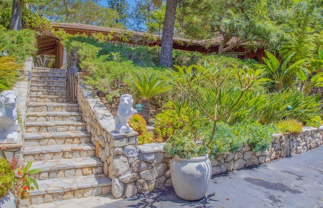 Nature Inspired Villa Designed for Wellness - Foto 36